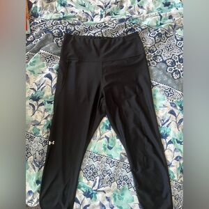 Women’s black Under Armour,  size 1X leggings/workout pants